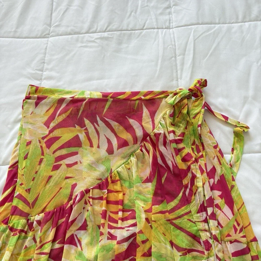 Maxi Skirt Womens Medium Pink Green Floral Tropical Feminine Dainty Hippie Beach